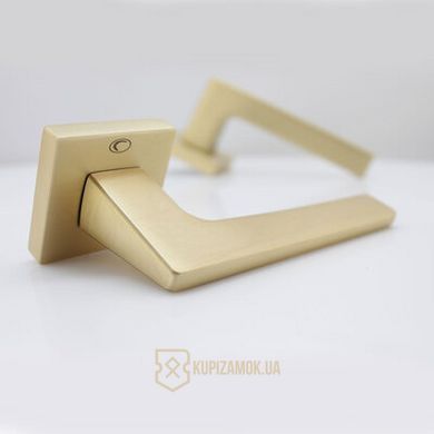 Ручка Convex на квадратной розетке 1495 цвет матовая латунь