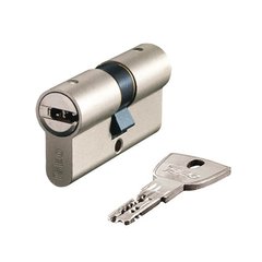 Дверной цилиндр ISEO R90 Gera 60мм (30х30) хром матовый (ключ-ключ)